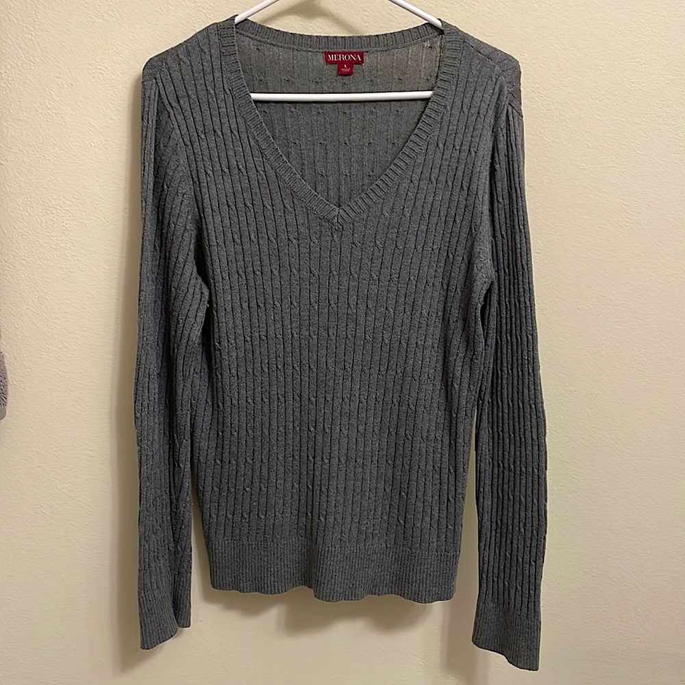 Size Large, Soft, V-Neck Grey MERONA Twist-Knit Sweater